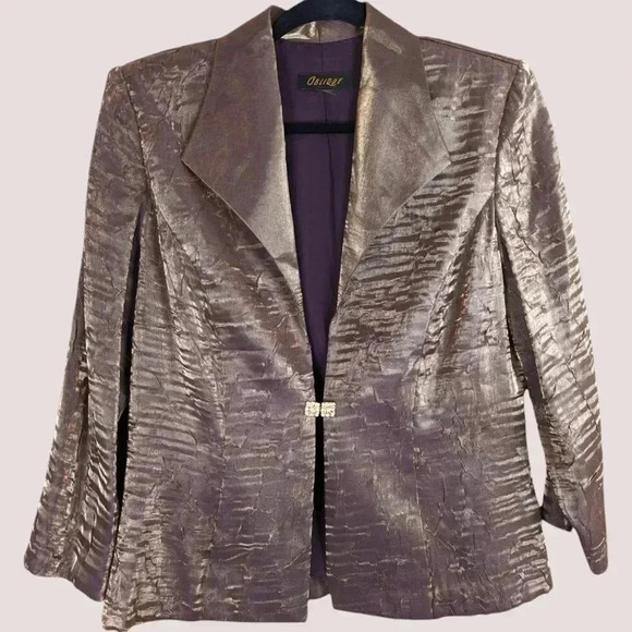 V. Oblique Duo Tone Sheen Blazer - Picture 4 of 7